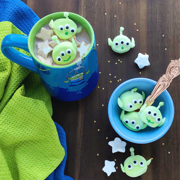 Toy story alien sales marshmallow pops